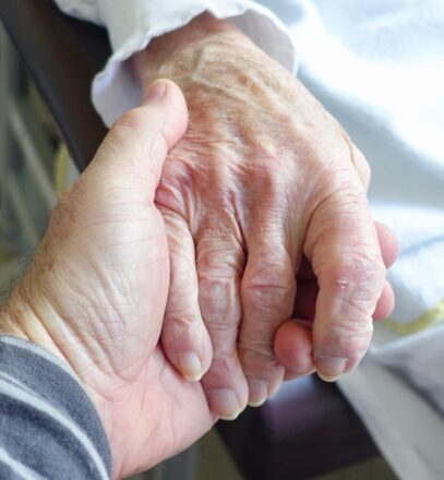 Pflege daheim – Betreuung und Pflege von Angehörigen